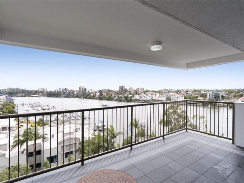 2 O’Connell Street, Kangaroo Point QLD 4169