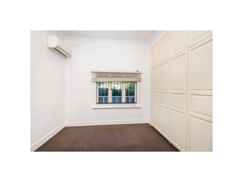 64 Pearson Street, Kangaroo Point QLD 4169