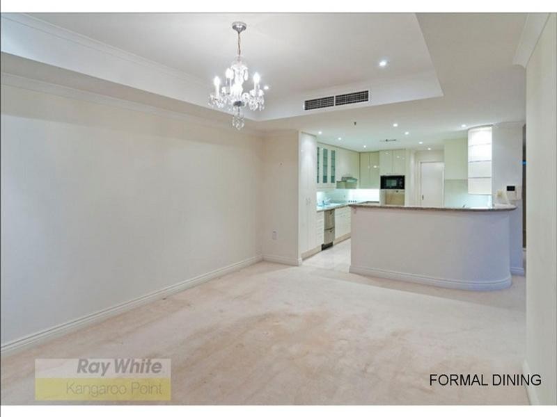 8 Goodwin Street, Kangaroo Point QLD 4169