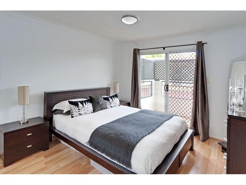 8/249 Shafston Avenue, Kangaroo Point QLD 4169