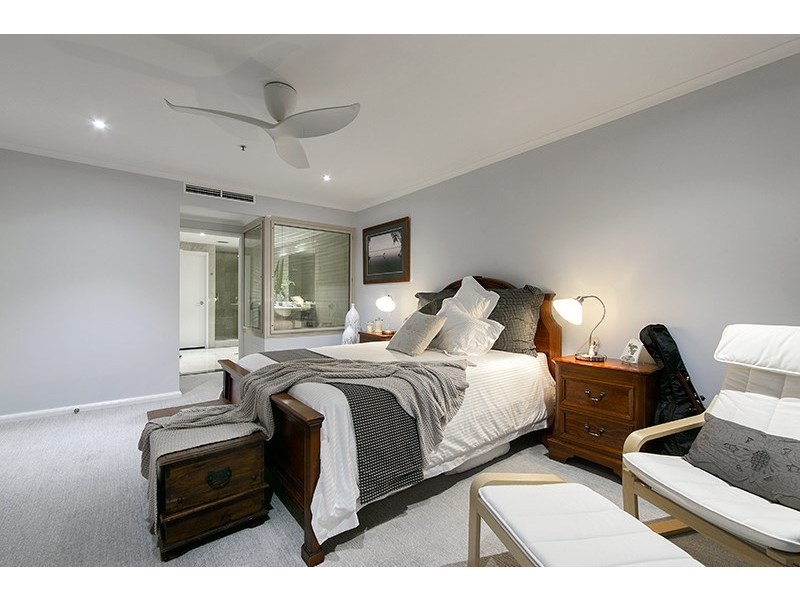 37/2 Goodwin Street, Kangaroo Point QLD 4169