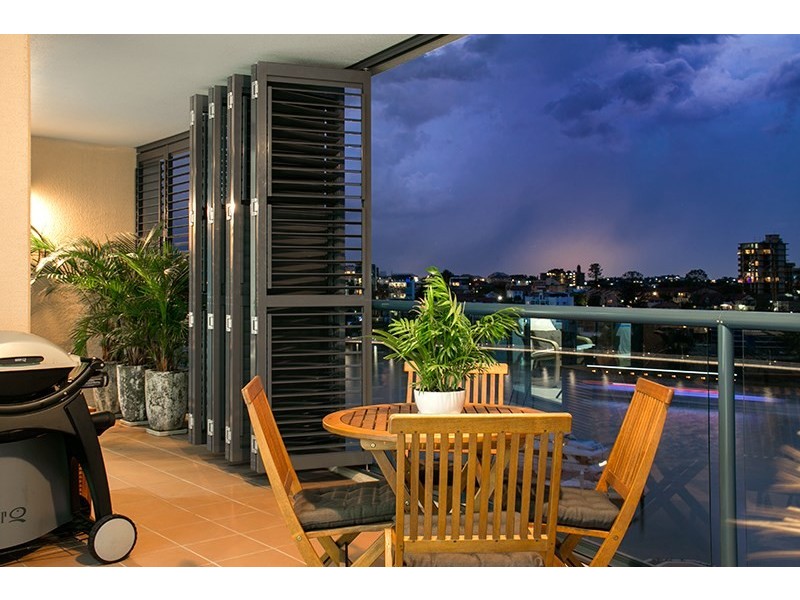 37/2 Goodwin Street, Kangaroo Point QLD 4169