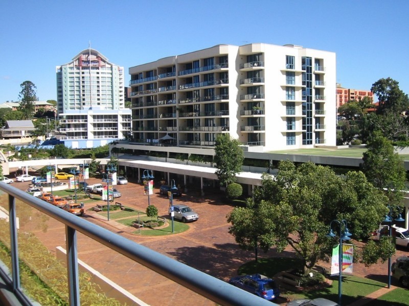 35 Ferry Street, Kangaroo Point QLD 4169