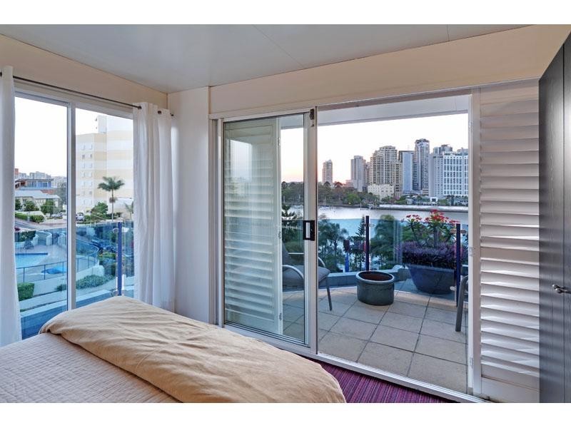 301 Main Street, Kangaroo Point QLD 4169