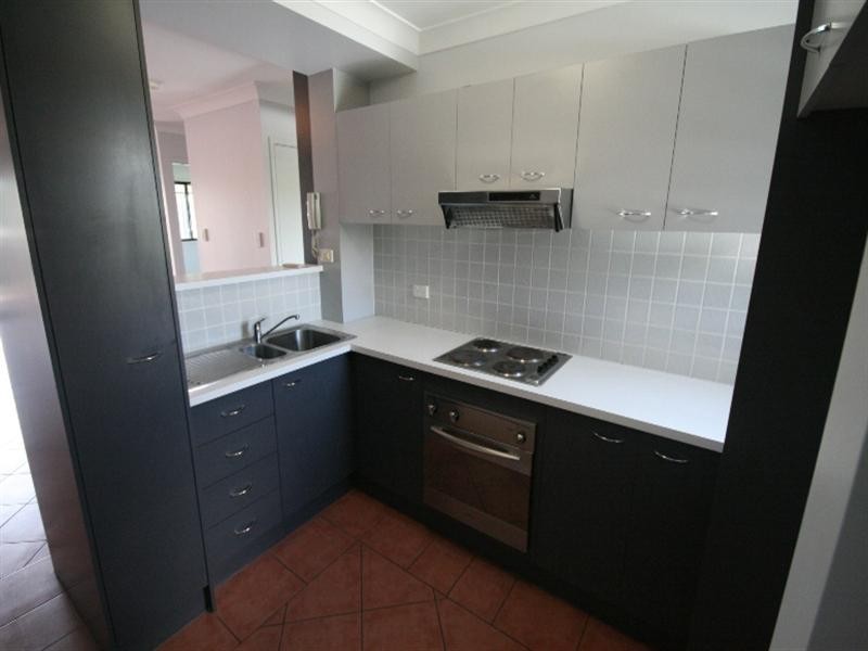 106 Linton Street, Kangaroo Point QLD 4169