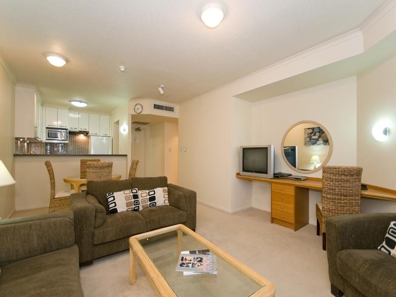 44 Ferry Street, Kangaroo Point QLD 4169