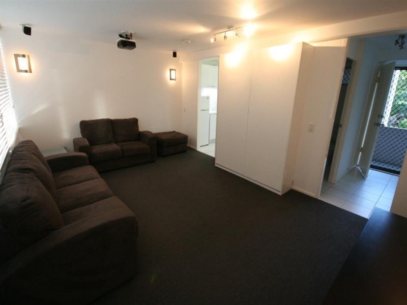 554 Main Street, Kangaroo Point QLD 4169