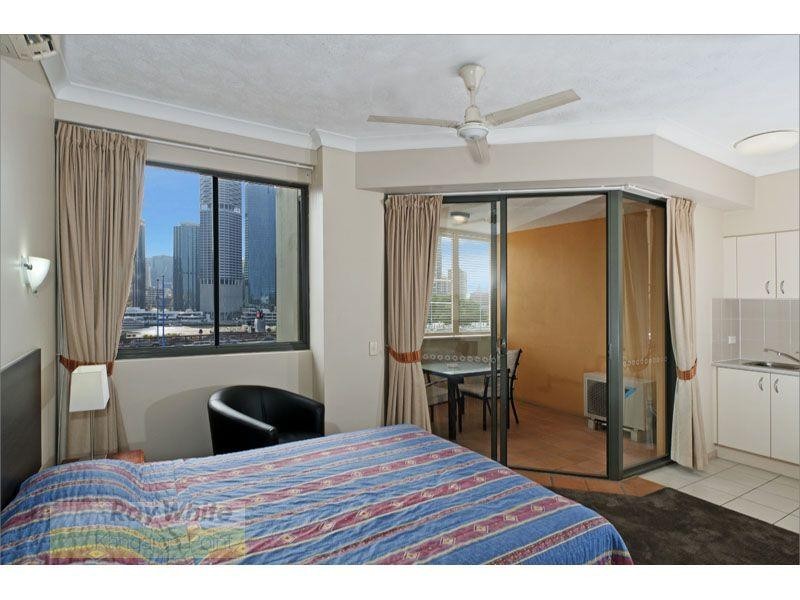 5076/55 Baildon Street, Kangaroo Point QLD 4169