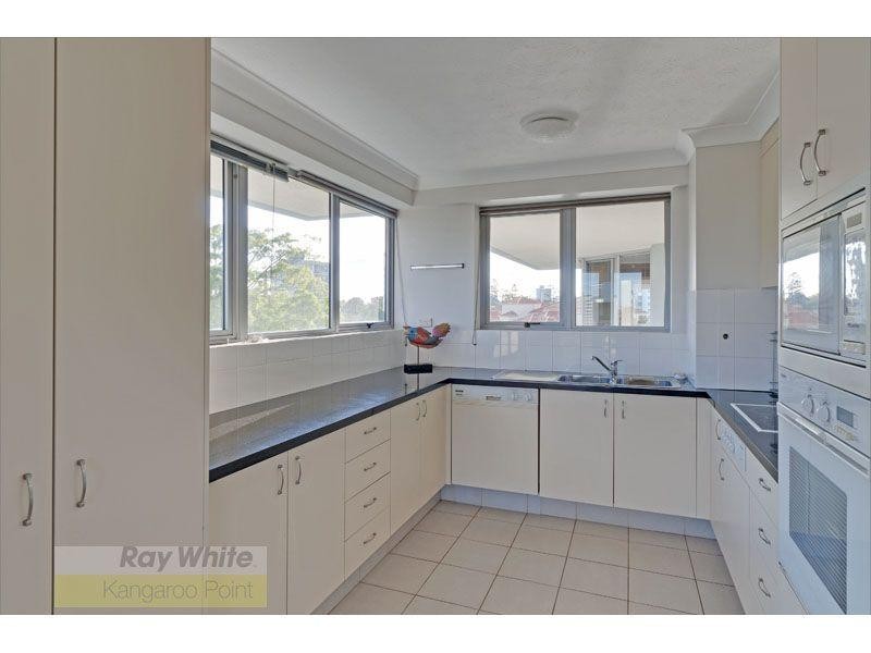 24/30 O’Connell Street, Kangaroo Point QLD 4169