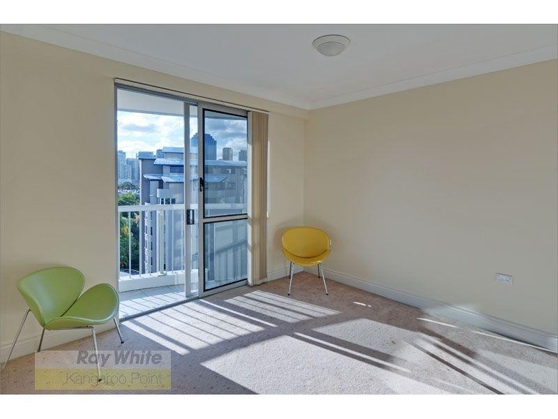 24/30 O’Connell Street, Kangaroo Point QLD 4169
