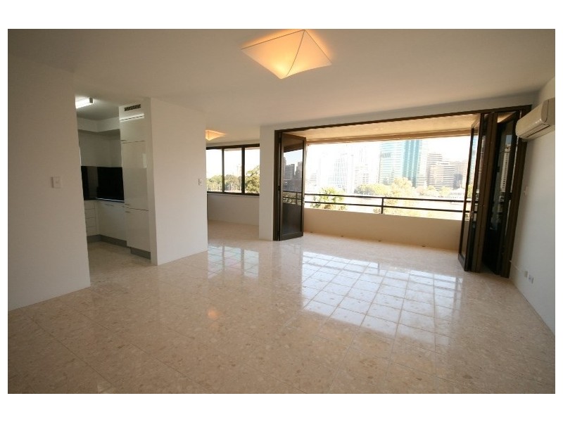 245 Main Street, Kangaroo Point QLD 4169