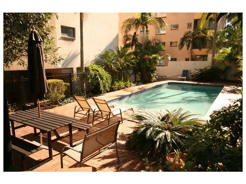 245 Main Street, Kangaroo Point QLD 4169