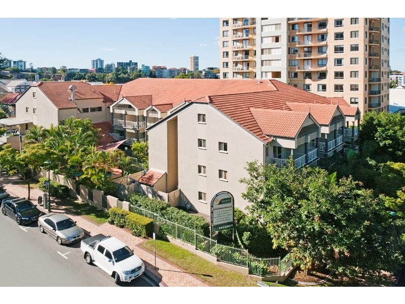 85 Deakin Street, Kangaroo Point QLD 4169