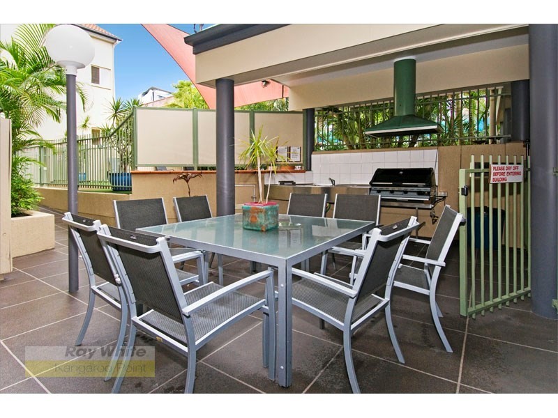 85 Deakin Street, Kangaroo Point QLD 4169