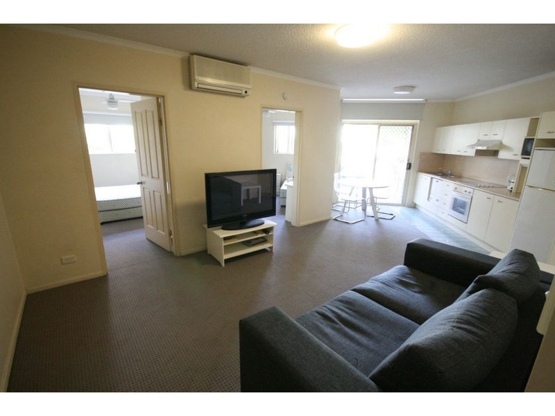 85 Deakin Street, Kangaroo Point QLD 4169