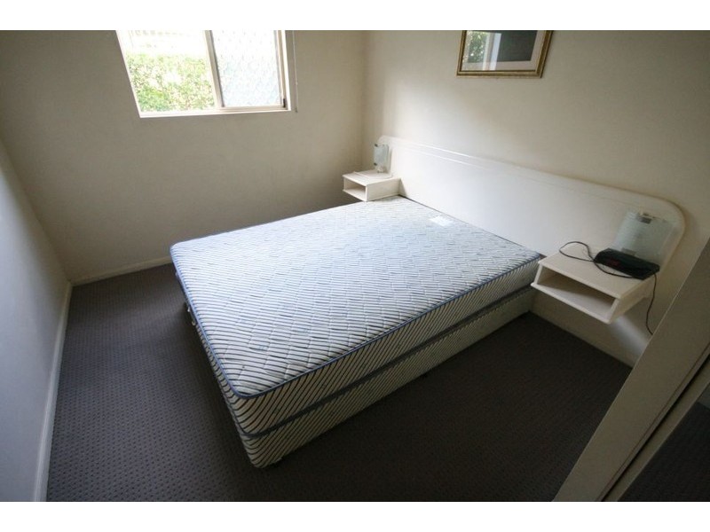 85 Deakin Street, Kangaroo Point QLD 4169