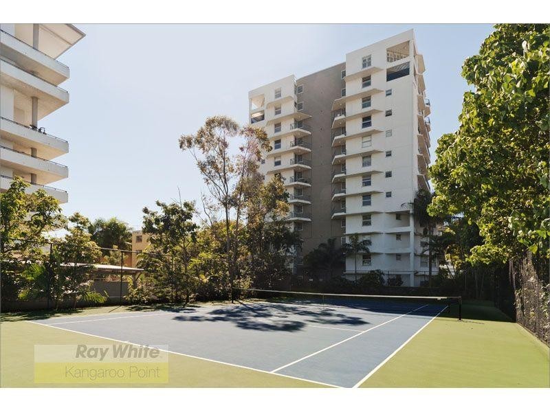 8/55 Thorn Street, Kangaroo Point QLD 4169