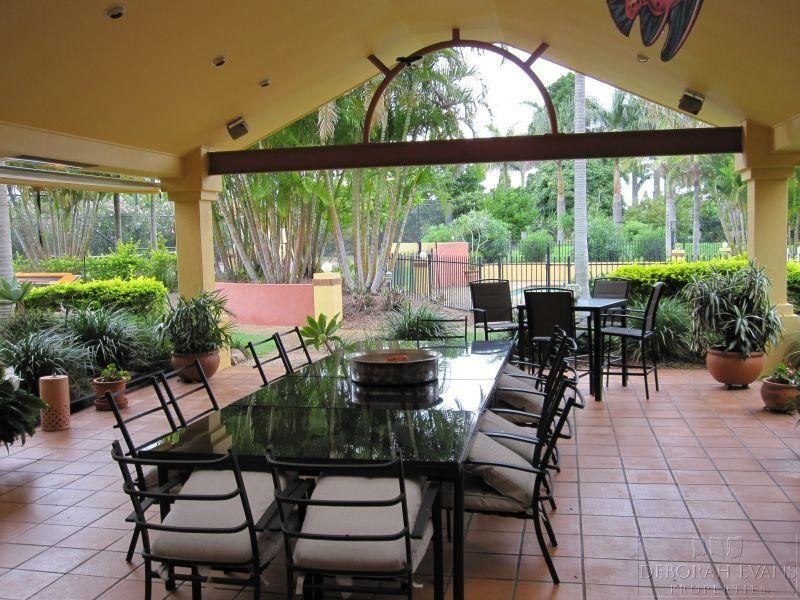 9 Glenmore Crescent, Rochedale QLD 4123