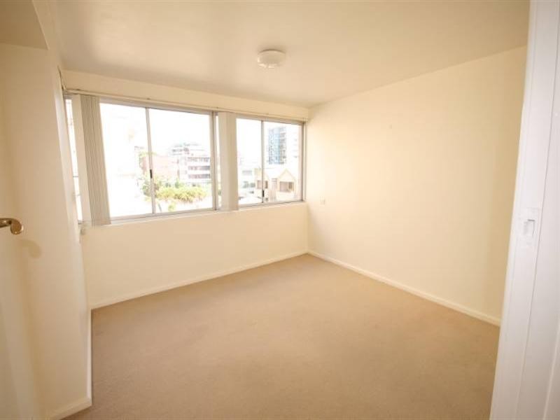 42/64 Thorn Street, Kangaroo Point QLD 4169