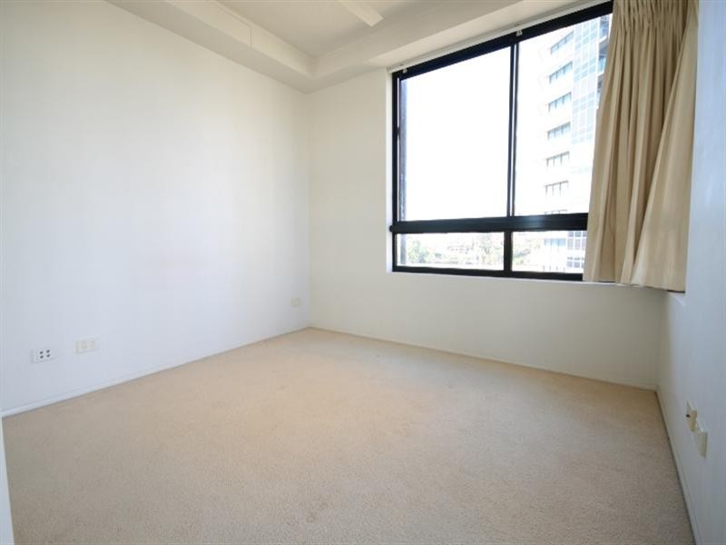 15 Goodwin Street, Kangaroo Point QLD 4169