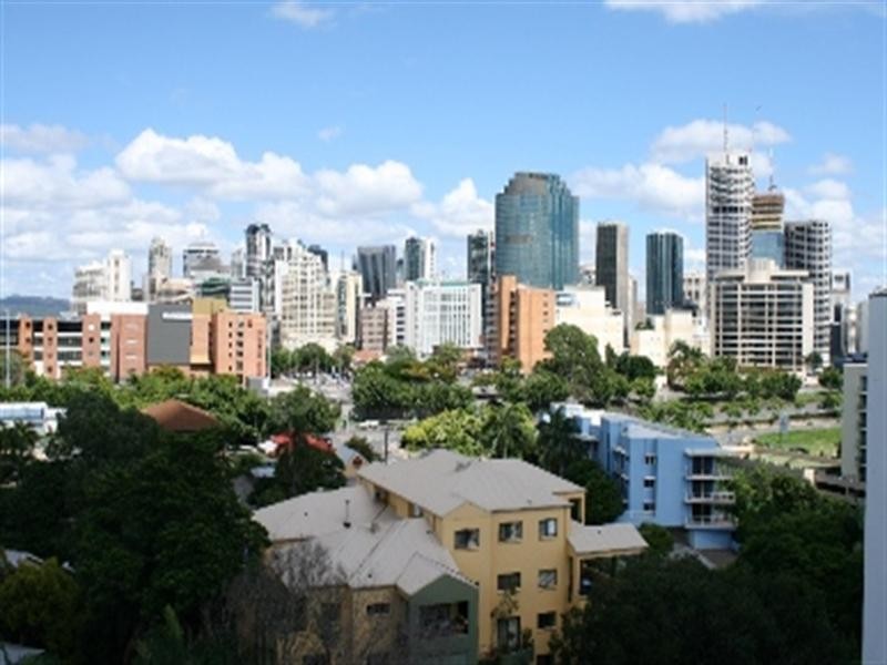 19 O’Connell Street, Kangaroo Point QLD 4169