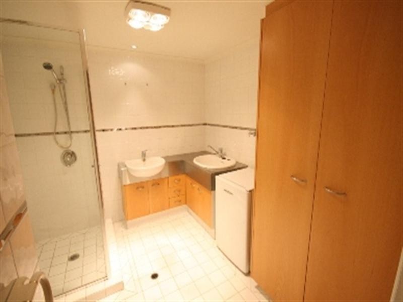 19 O’Connell Street, Kangaroo Point QLD 4169