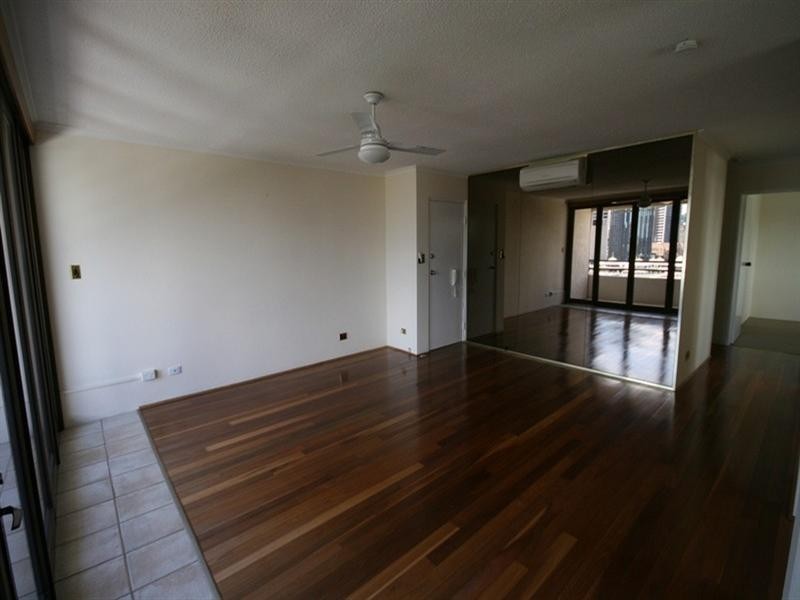 245 Main Street, Kangaroo Point QLD 4169