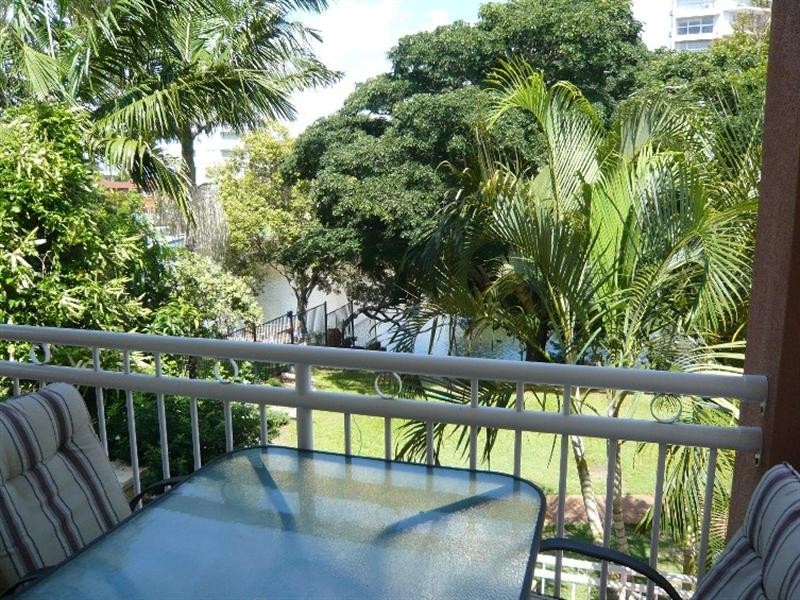 16 Paradise Island, Surfers Paradise QLD 4217