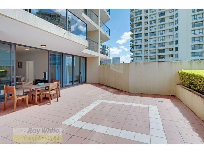 6/29 Darragh Street, Kangaroo Point QLD 4169
