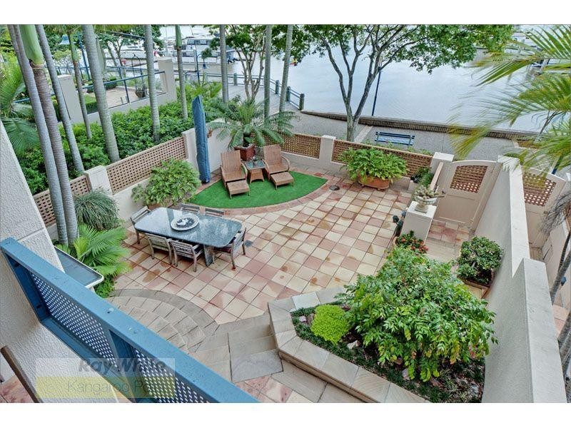 8/42 Ferry Street, Kangaroo Point QLD 4169