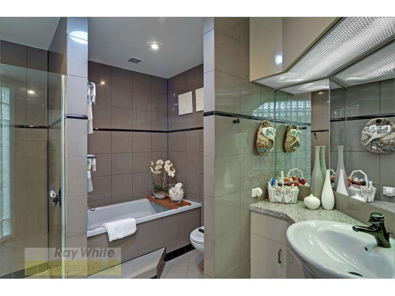 8/42 Ferry Street, Kangaroo Point QLD 4169