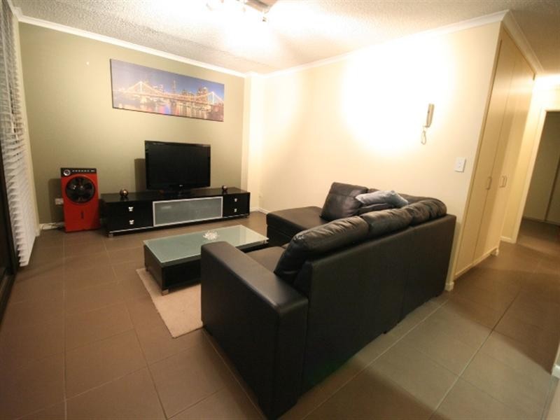 89 Thorn Street, Kangaroo Point QLD 4169