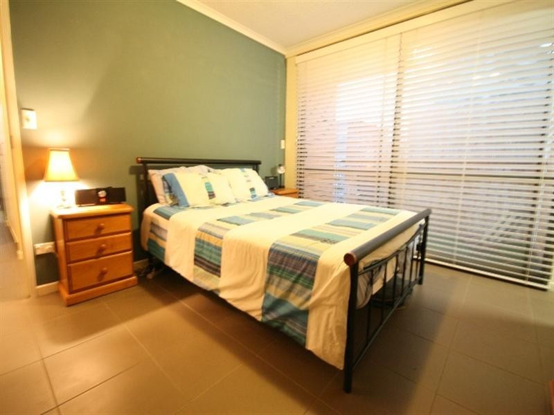 89 Thorn Street, Kangaroo Point QLD 4169