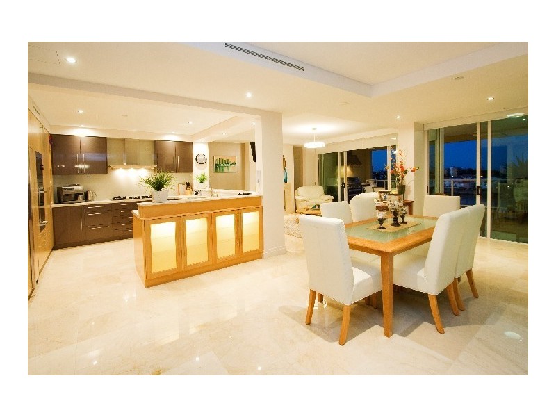 39 Castlebar Street, Kangaroo Point QLD 4169