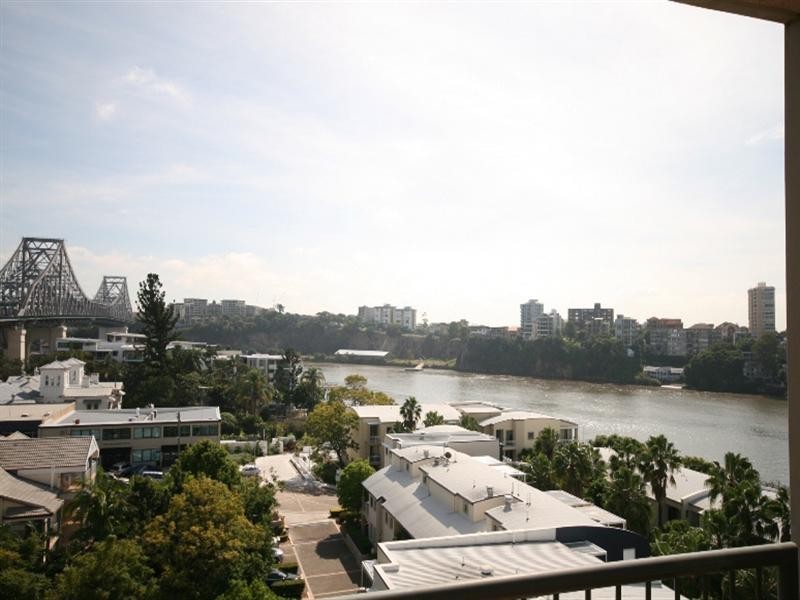 55 Baildon Street, Kangaroo Point QLD 4169