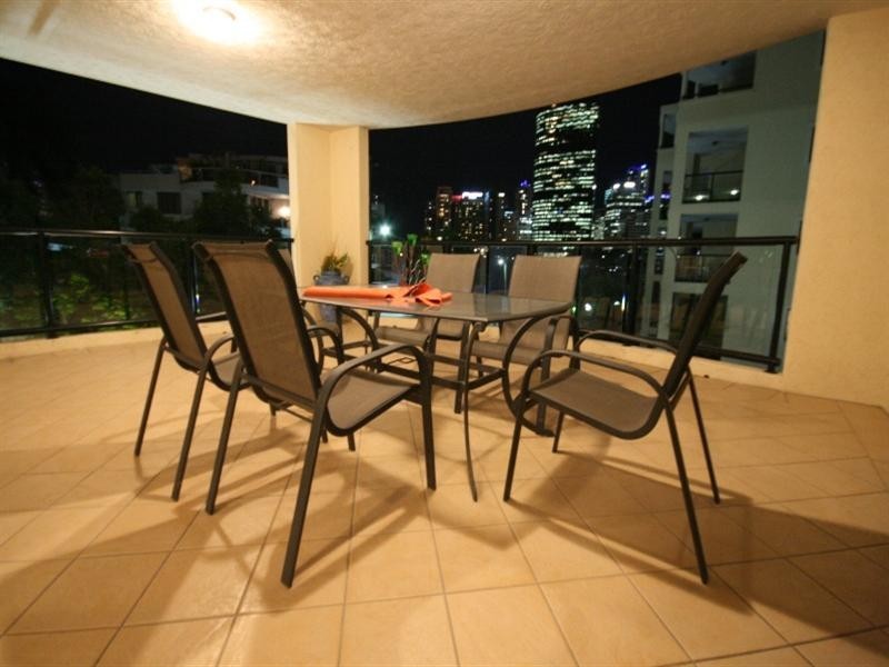 193 Main Street, Kangaroo Point QLD 4169