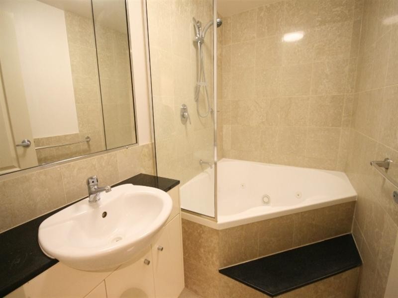 193 Main Street, Kangaroo Point QLD 4169