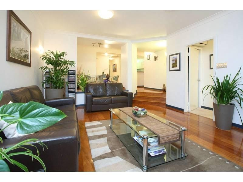 33/78 Cairns Street, Kangaroo Point QLD 4169