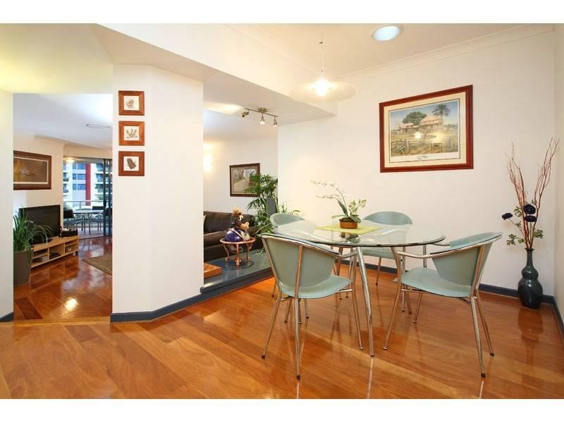 33/78 Cairns Street, Kangaroo Point QLD 4169
