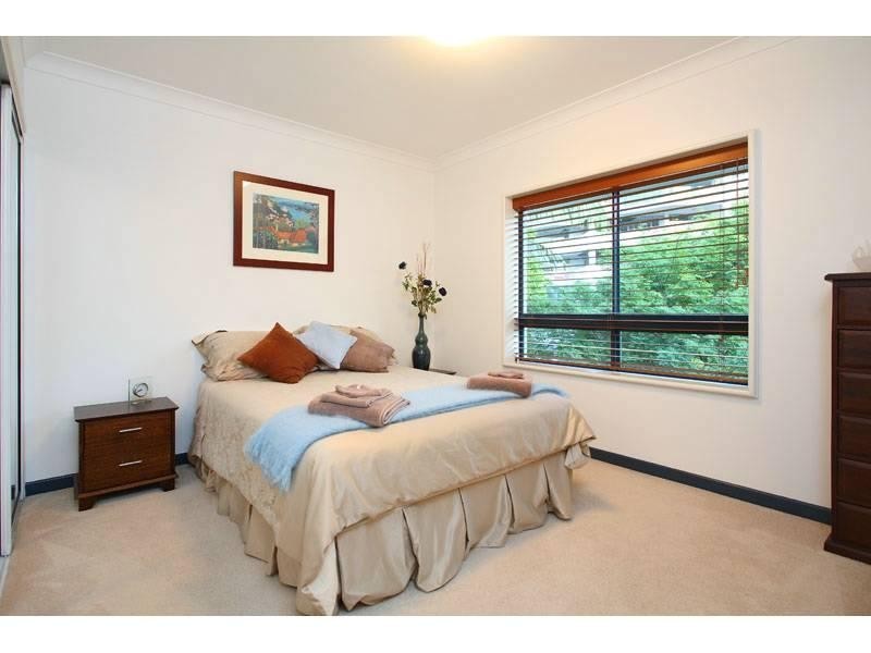 33/78 Cairns Street, Kangaroo Point QLD 4169