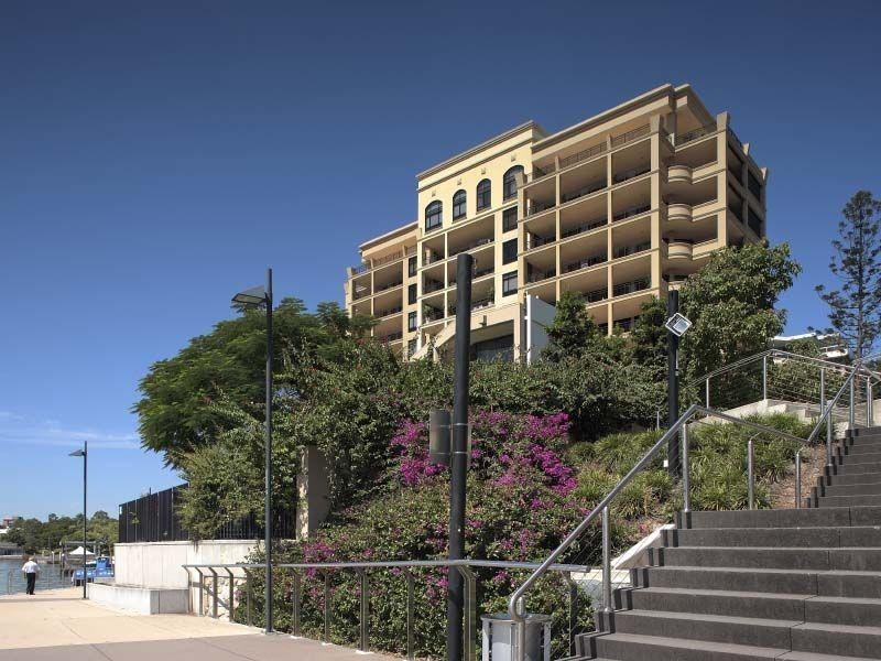 801/241 Wellington Road, East Brisbane QLD 4169