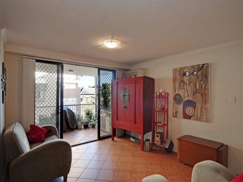 15/106 Linton Street, Kangaroo Point QLD 4169