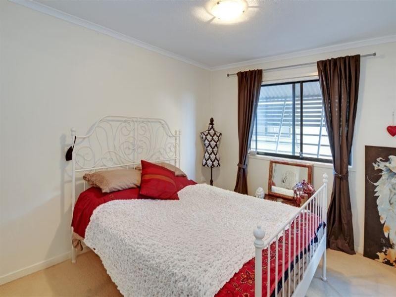 15/106 Linton Street, Kangaroo Point QLD 4169