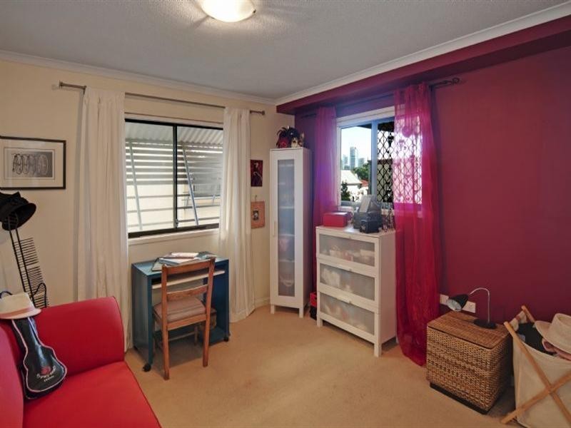 15/106 Linton Street, Kangaroo Point QLD 4169