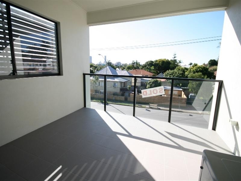 23 Potts Street, East Brisbane QLD 4169