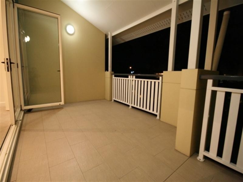 88 Lockerbie Street, Kangaroo Point QLD 4169
