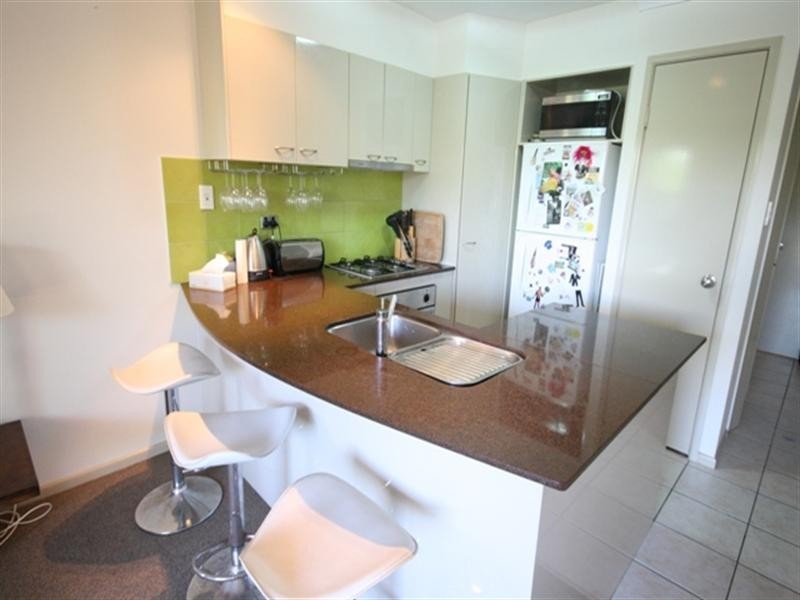 30 Clarendon Street, East Brisbane QLD 4169