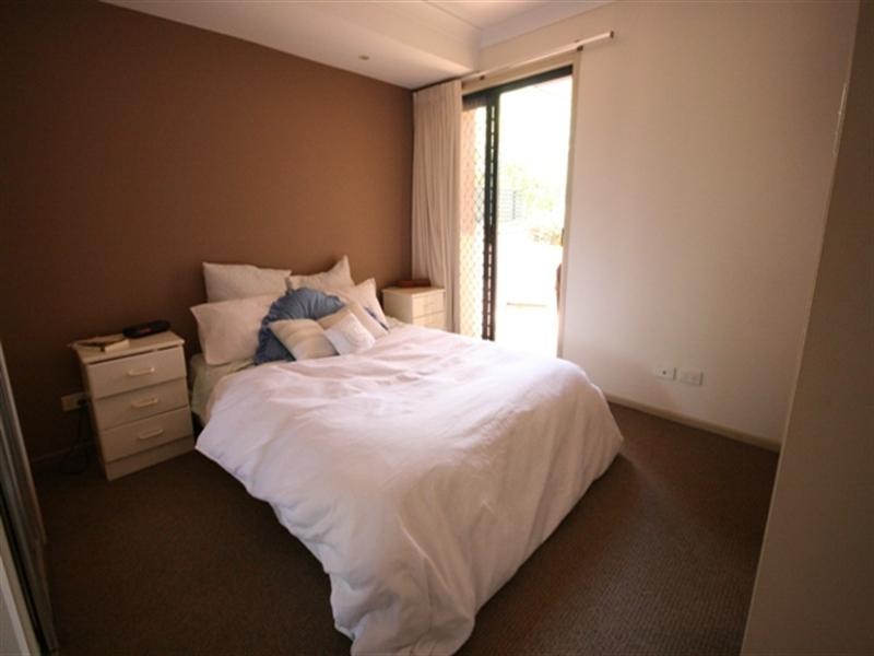 30 Clarendon Street, East Brisbane QLD 4169