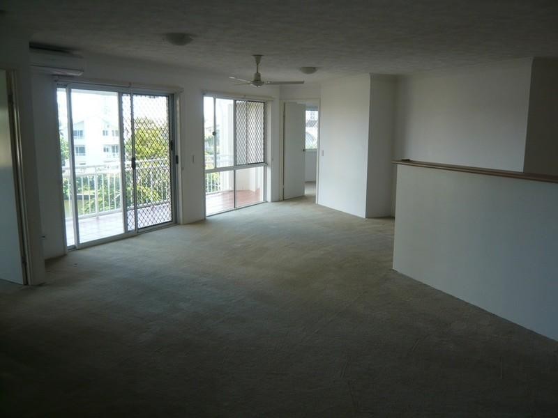 16 Paradise Island, Surfers Paradise QLD 4217