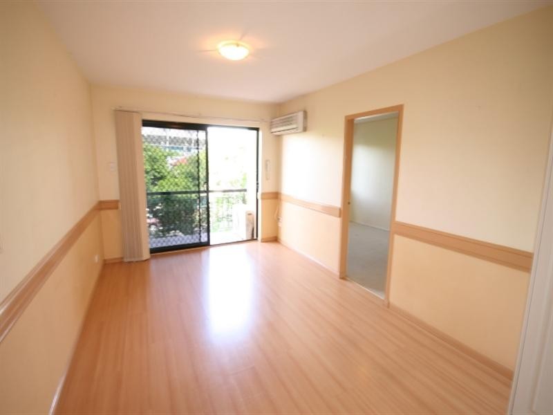 60 Linton Street, Kangaroo Point QLD 4169